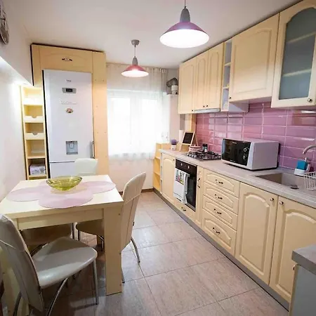 Camarad's House - Lovely In Apartment *